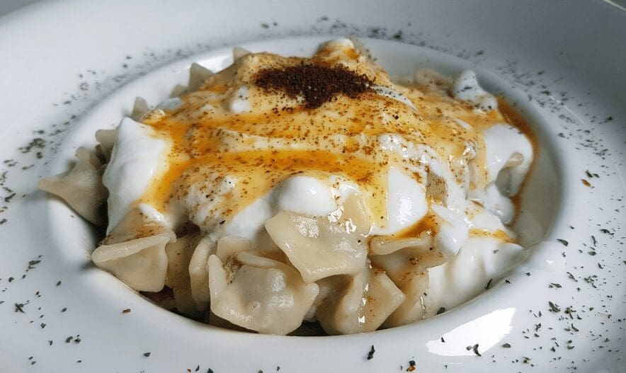 Feta Pasta With Caramelized Onions And Yogurt Gardenfrontier Feta Pasta With Caramelized Onions And Yogurt