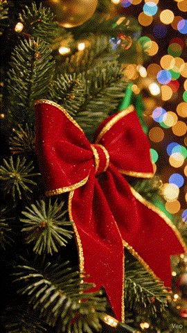 Classic Red and Green Christmas Bows Gardenfrontier Classic Red and Green Christmas Bows
