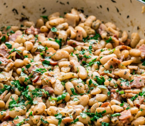 Truffled White Beans And Bacon On Spinach Gardenfrontier Truffled White Beans And Bacon On Spinach