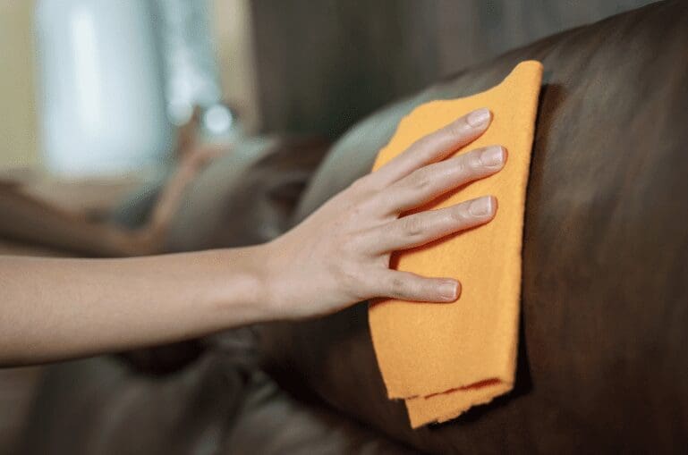 Leather Wipes vs Leather Cleaners Gardenfrontier Leather Wipes vs Leather Cleaners