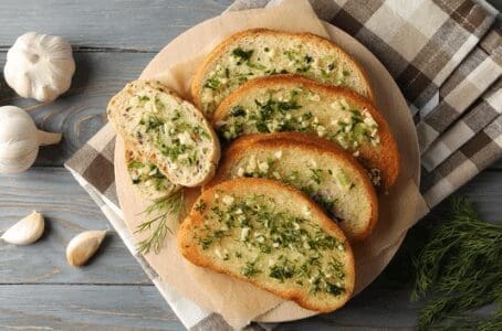 Garlic Bread recipe Gardenfrontier Garlic Bread recipe