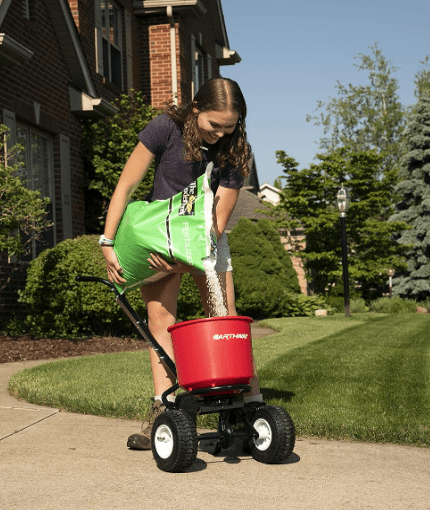 EarthWay 2600APLUS Fertilizer Spreader 40lb Hopper Capacity Gardenfrontier EarthWay 2600A PLUS Fertilizer Spreader 40lb Hopper Capacity